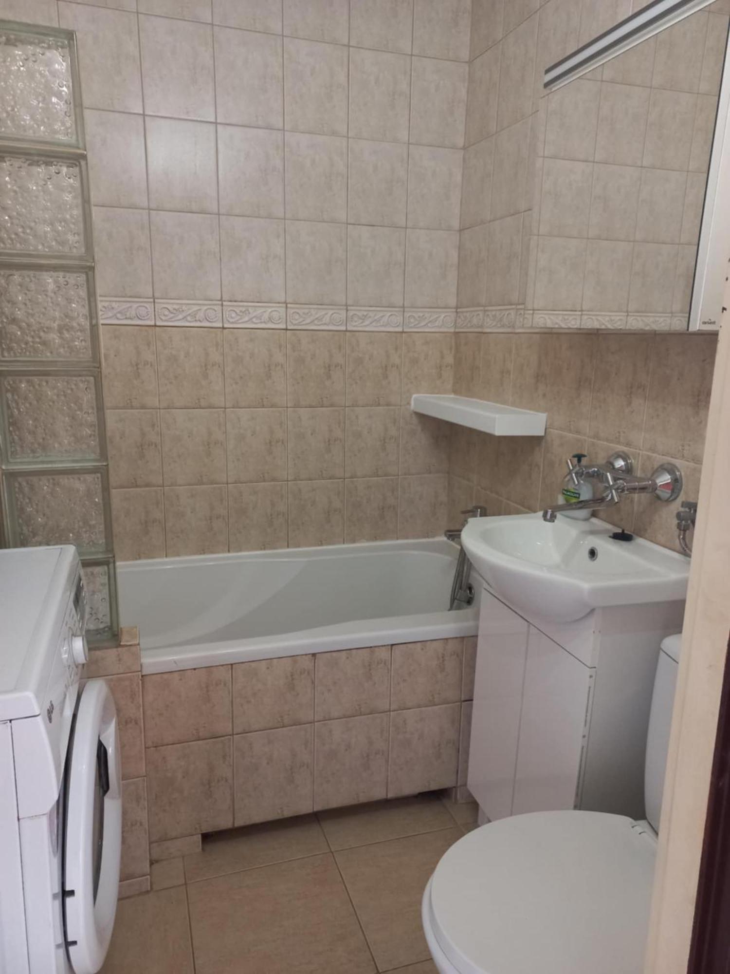 Apartament M-3 - 51M2 - Free Parking Częstochowa Eksteriør bilde